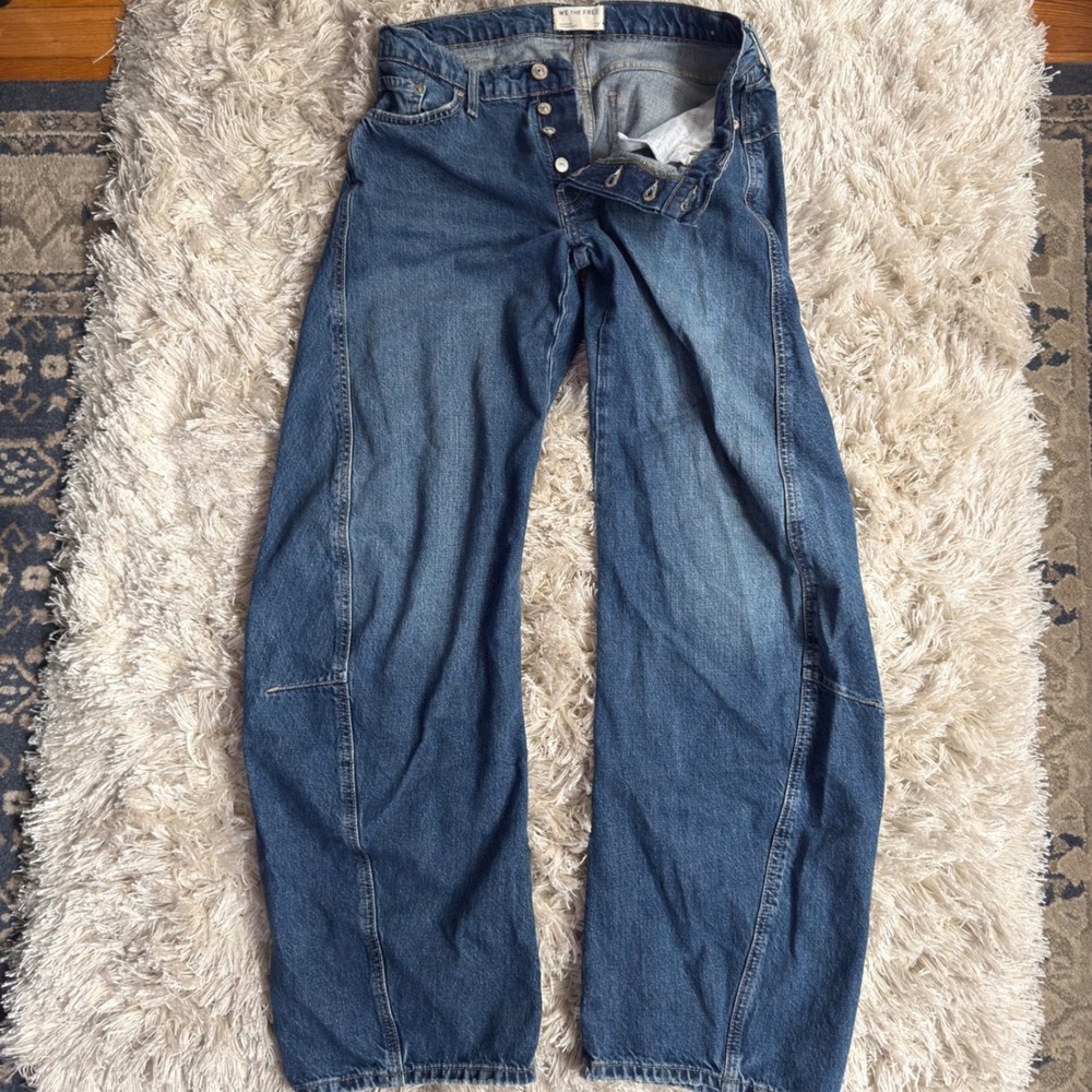 We the Free People Barrel Leg Medium Wash Jeans Button Fly Soft 27